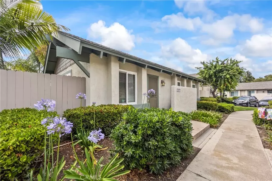 22972 Caminito Linda, Laguna Hills, CA 92653