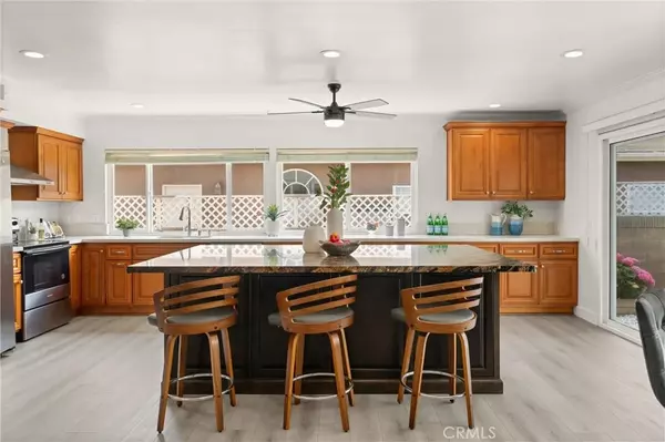 Huntington Beach, CA 92649,17361 Chapparal Lane