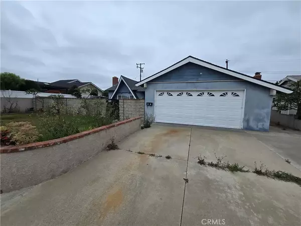 Huntington Beach, CA 92647,8171 Holland Drive