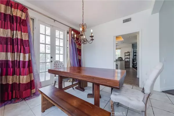 Yorba Linda, CA 92887,28105 Hollyberry Lane