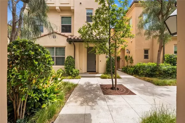 Irvine, CA 92618,206 Milky Way