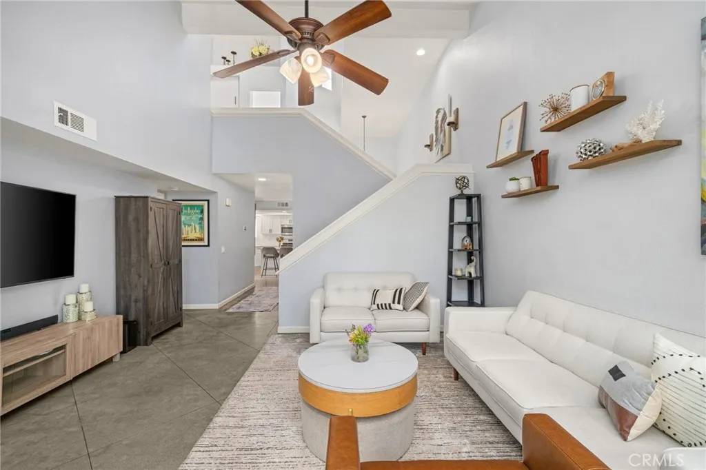 511 San Nicholas Court, Laguna Beach, CA 92651