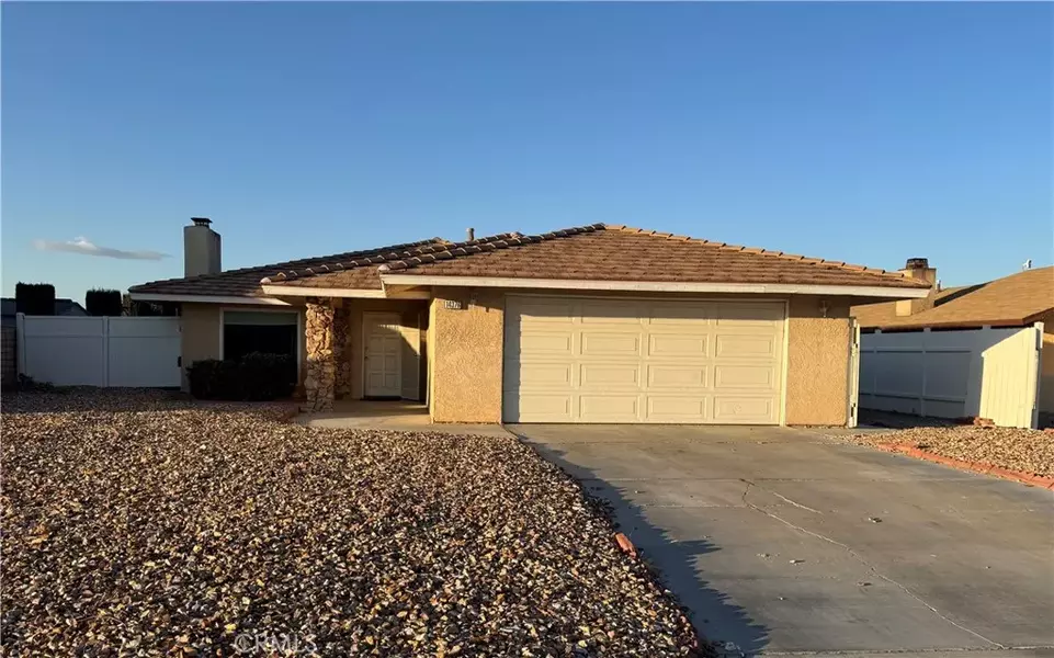 14376 Rivers Edge Road, Helendale, CA 92342