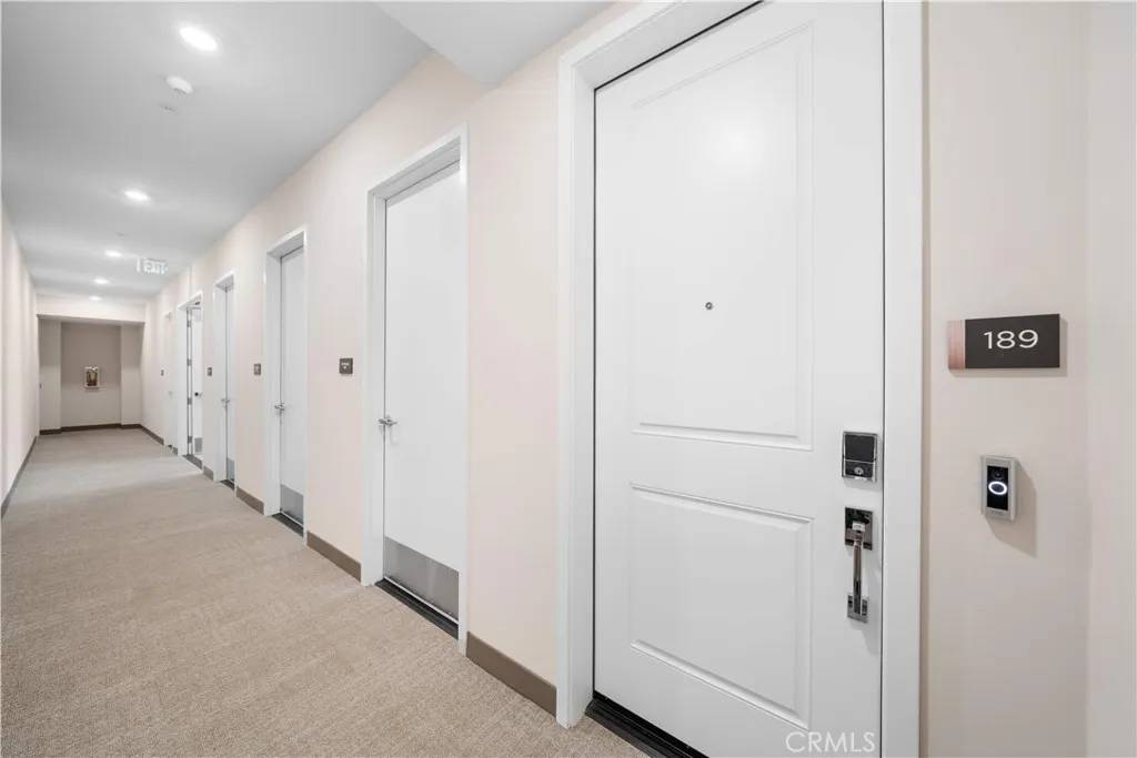 Irvine, CA 92618,189 Sash