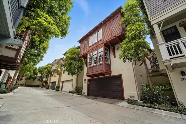 Corona Del Mar, CA 92625,2616 BUNGALOW Place