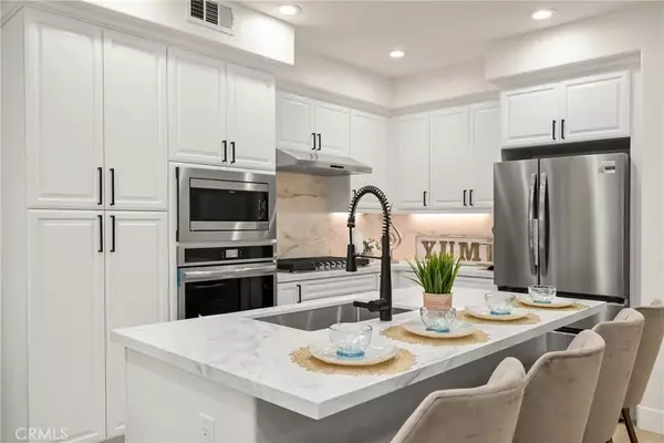 Irvine, CA 92620,199 Groveland