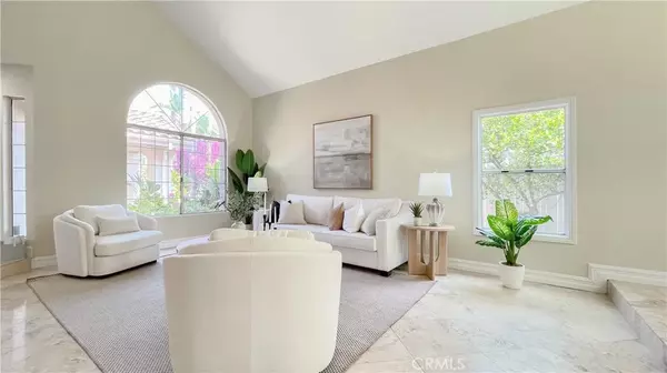 Irvine, CA 92614,4 Salerno