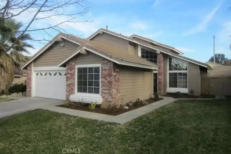 32770 Royal Oak Lane, Lake Elsinore, CA 92530