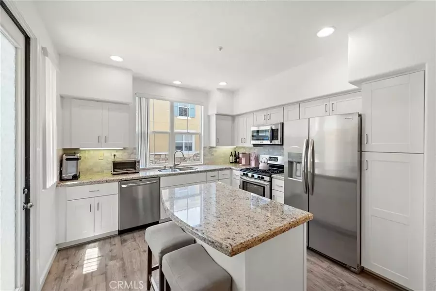 206 Terra Bella, Irvine, CA 92602