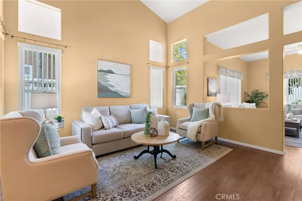 8 Chatri Circle, Lake Forest, CA 92610