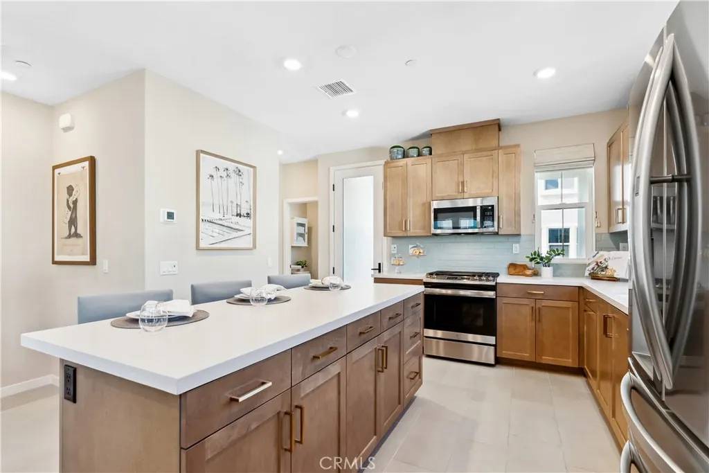 Rancho Mission Viejo, CA 92694,780 Stirrup
