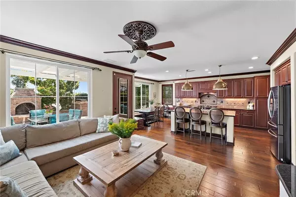 Ladera Ranch, CA 92694,14 Downing Street