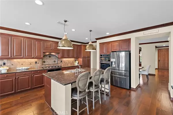 Ladera Ranch, CA 92694,14 Downing Street