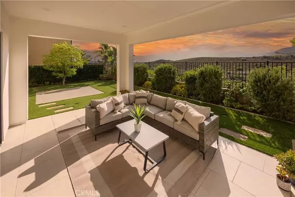 Lake Forest, CA 92630,17 Heliotrope