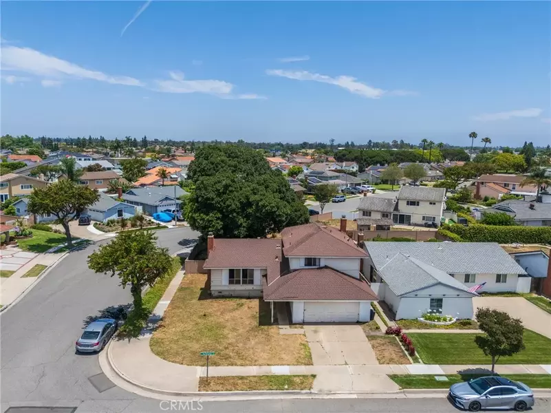 17300 Buttonwood Street, Fountain Valley, CA 92708