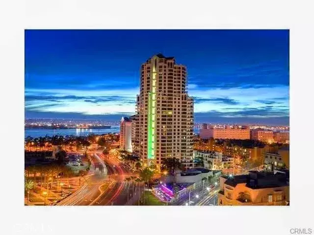 San Diego, CA 92101,700 W Harbor Drive #1803