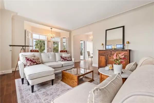 Long Beach, CA 90802,800 E Ocean Boulevard #201