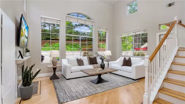 Rancho Santa Margarita, CA 92688,71 Tierra Plano