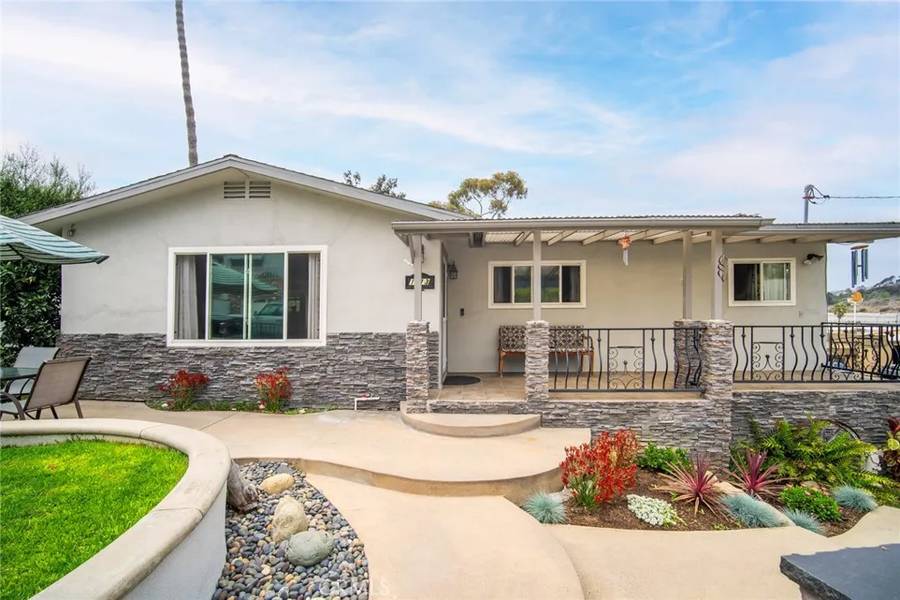 1413 Avenida De La Estrella, San Clemente, CA 92672