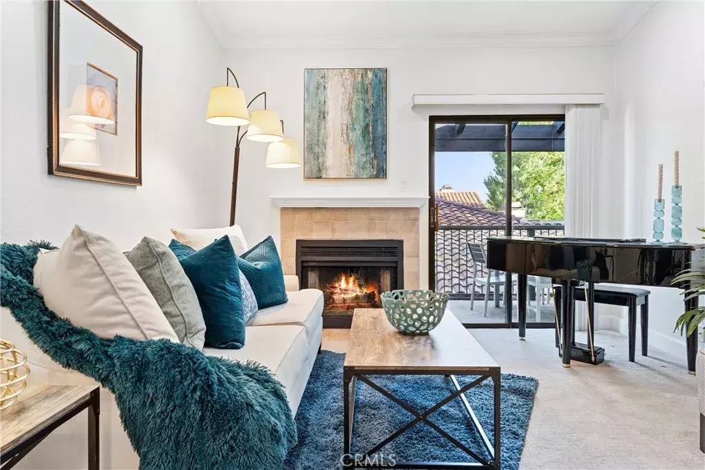 Laguna Hills, CA 92653,25521 Indian Hill Lane #L