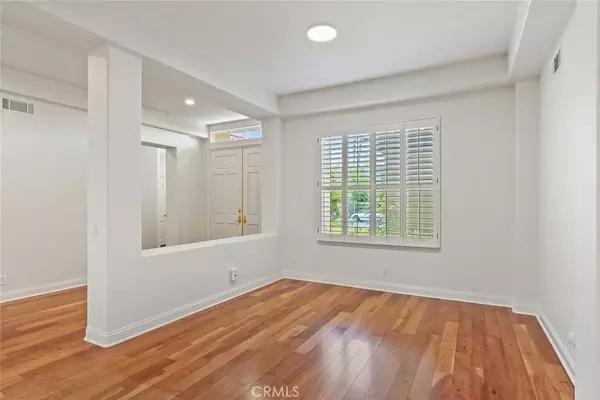 Tustin, CA 92782,2140 Chandler Drive