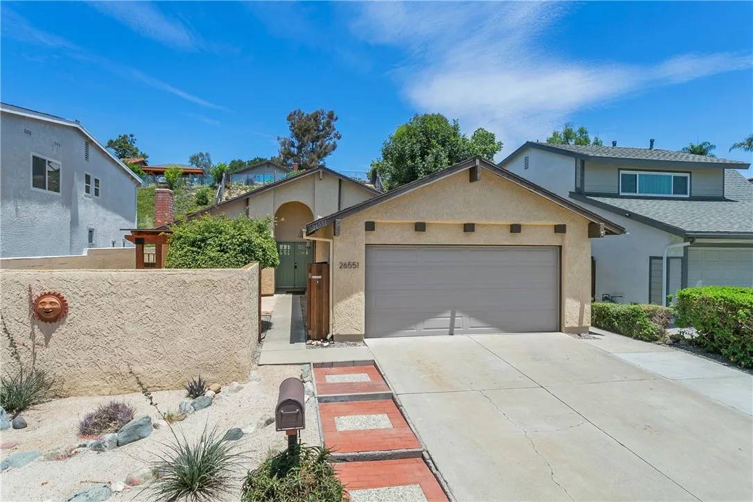 26551 Fresno Dr, Mission Viejo, CA 92691