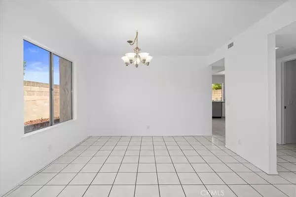 Fountain Valley, CA 92708,10473 Smoke River Court