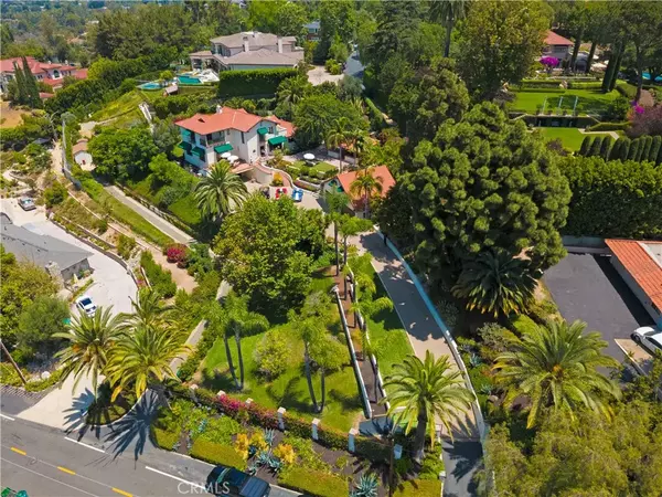 Santa Ana, CA 92705,1681 La Loma Dr
