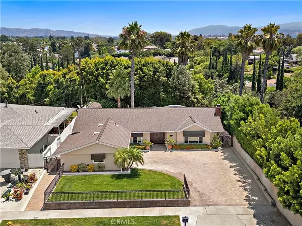 Yorba Linda, CA 92886,5742 Casa Loma Avenue