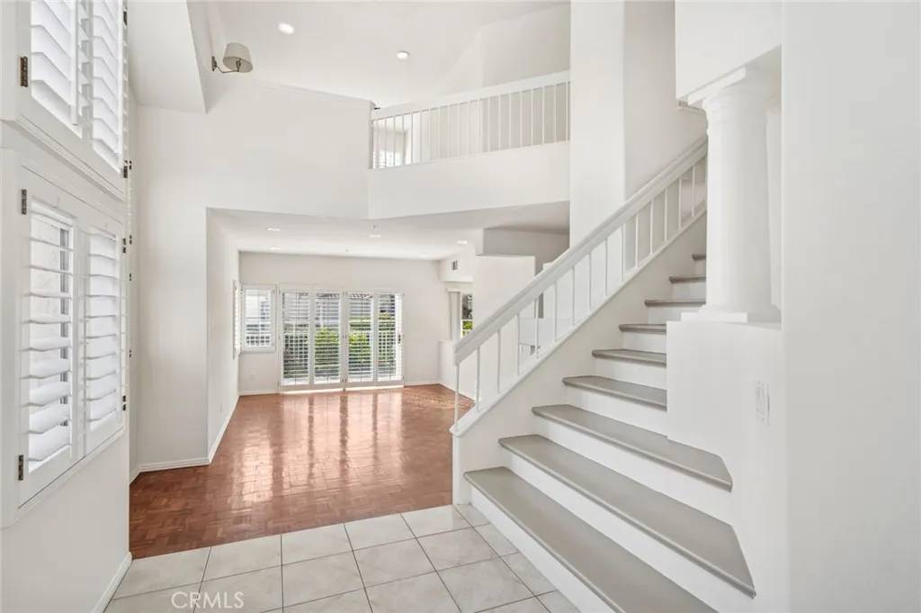 San Clemente, CA 92672,627 Via Presa