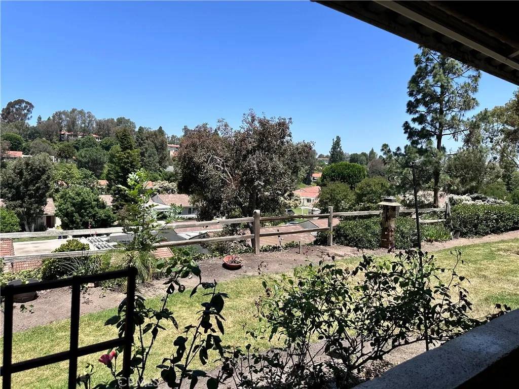 Laguna Woods, CA 92637,3274 San Amadeo #A