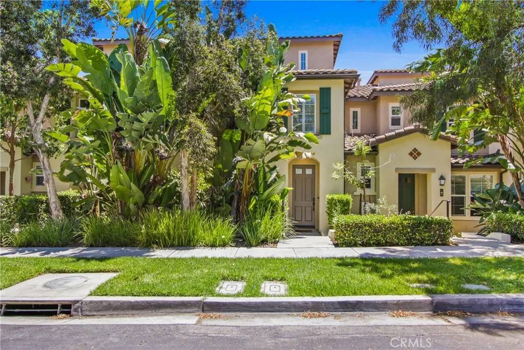 Irvine, CA 92603,80 Vermillion