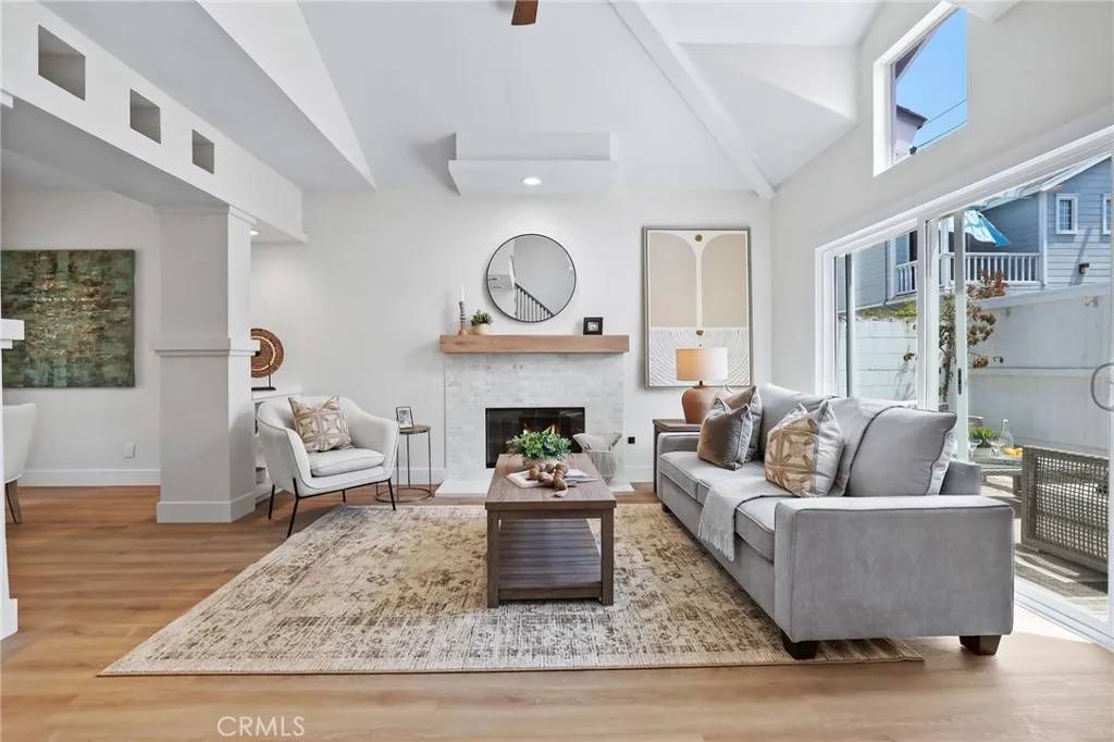 Costa Mesa, CA 92627,1602 Sea Horse Circle