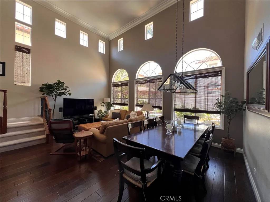 Tustin, CA 92782,2917 Humeston Avenue