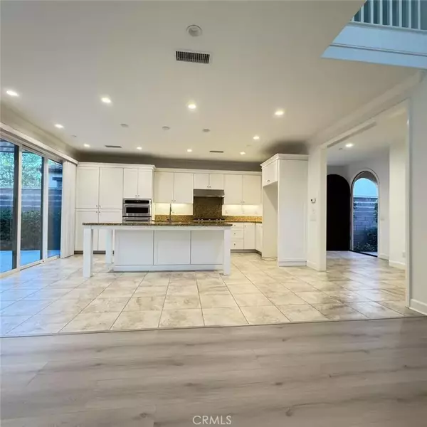 Irvine, CA 92620,103 Alumroot