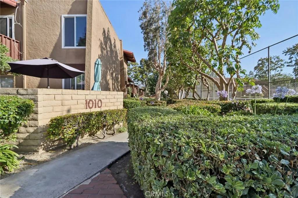 1010 W Macarthur Boulevard #24, Santa Ana, CA 92707