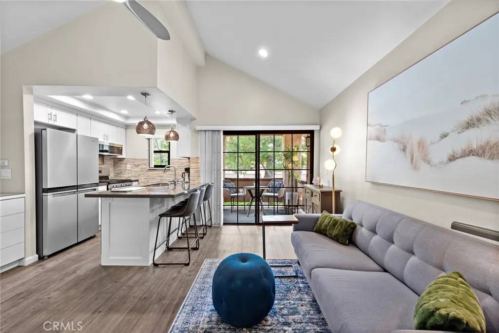 San Clemente, CA 92672,1046 Calle Del Cerro #412