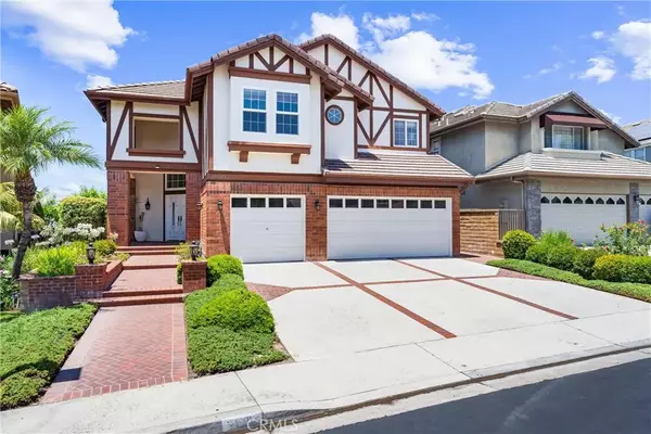 21881 Via Del Lago, Trabuco Canyon, CA 92679