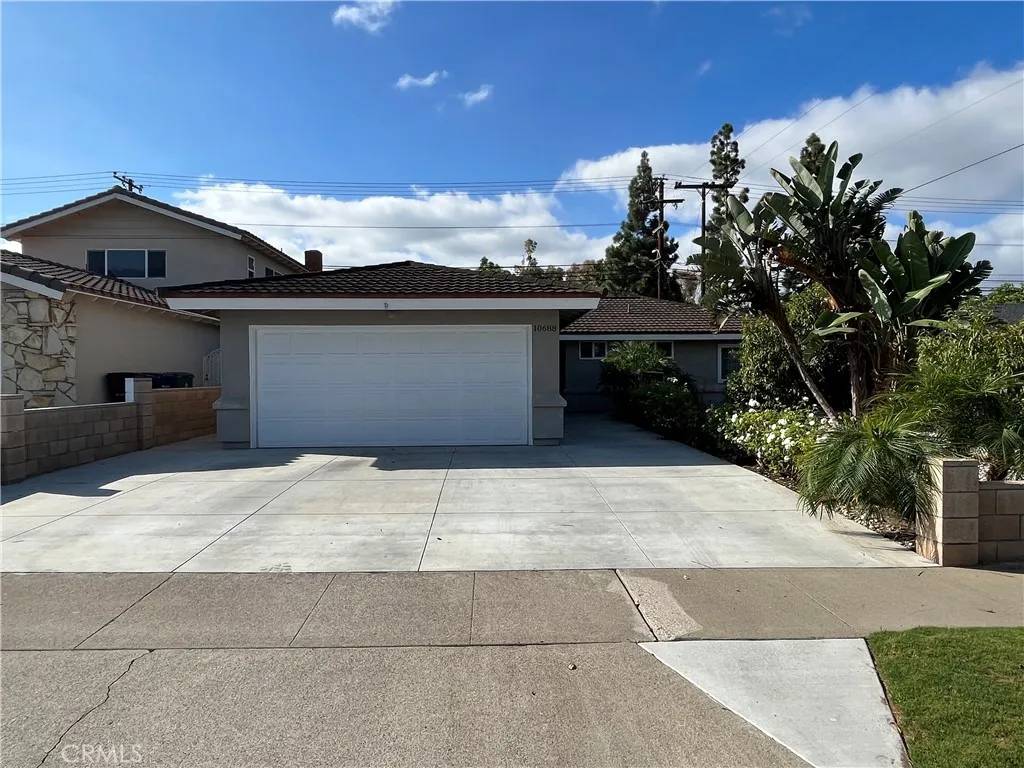 10688 Morning Glory Avenue, Fountain Valley, CA 92708