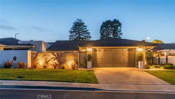 Corona Del Mar, CA 92625,35 Beachcomber Drive