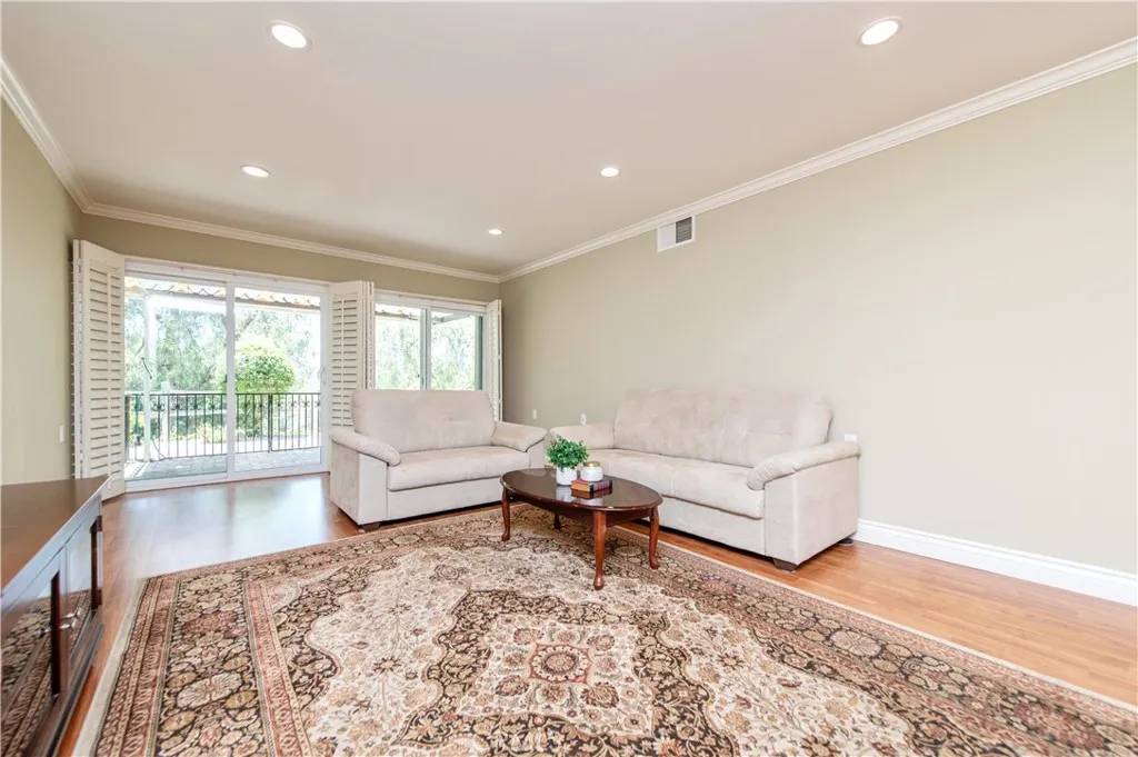 Laguna Woods, CA 92637,3238 San Amadeo #C