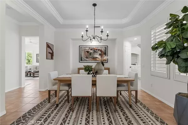 Silverado, CA 92676,18522 Topanga Canyon