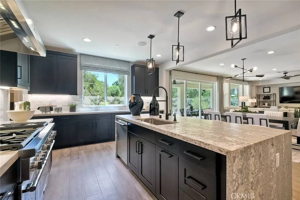 Escondido, CA 92026,3042 Mesa Glen
