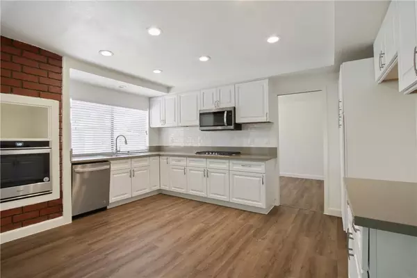 8062 Woodglen Circle, La Palma, CA 90623