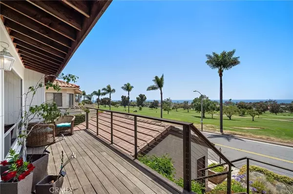 San Clemente, CA 92672,318 Avenida Santa Margarita