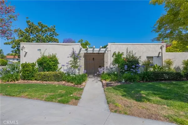 2245 Via Mariposa East #D, Laguna Woods, CA 92637