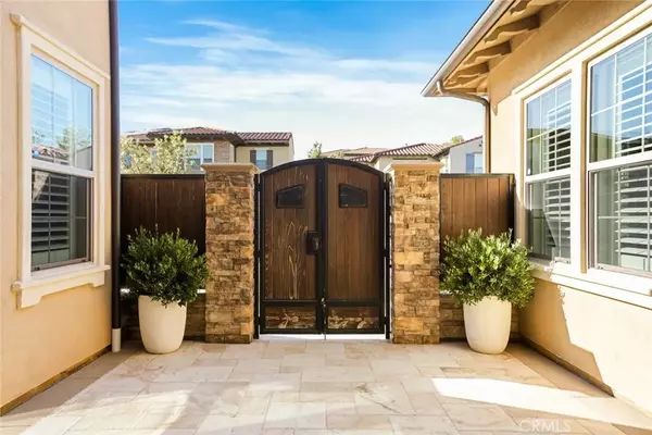 Brea, CA 92821,2282 E Rosecrans Court