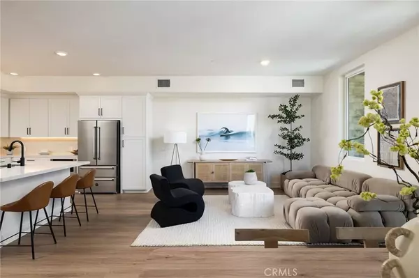 Huntington Beach, CA 92648,414 Main Street #430