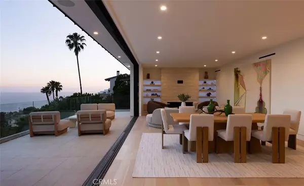 Laguna Beach, CA 92651,1105 Skyline Drive