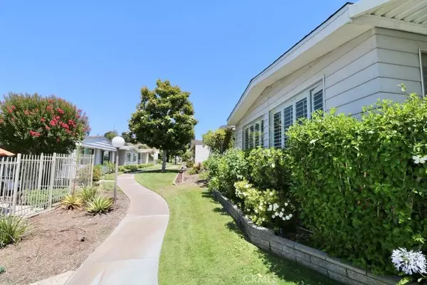 Yorba Linda, CA 92886,16901 Lake Pleasant #231